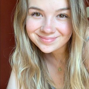 Meet your Posher, Meagan